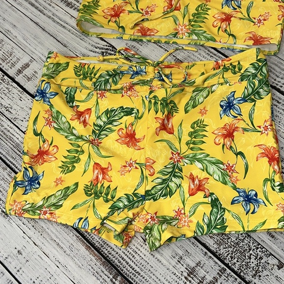 Floral print two-piece set swimwear Sz. L - Picture 3 of 7